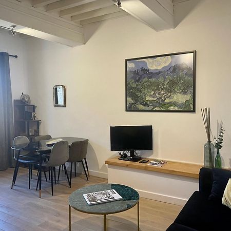 Appartement Renove De Caractere/ Parking Prive Saint-Rémy-de-Provence Esterno foto