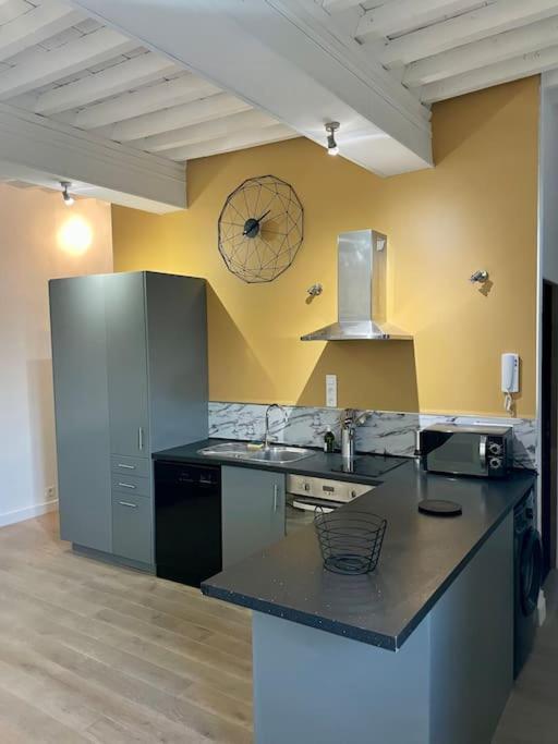 Appartement Renove De Caractere/ Parking Prive Saint-Rémy-de-Provence Esterno foto