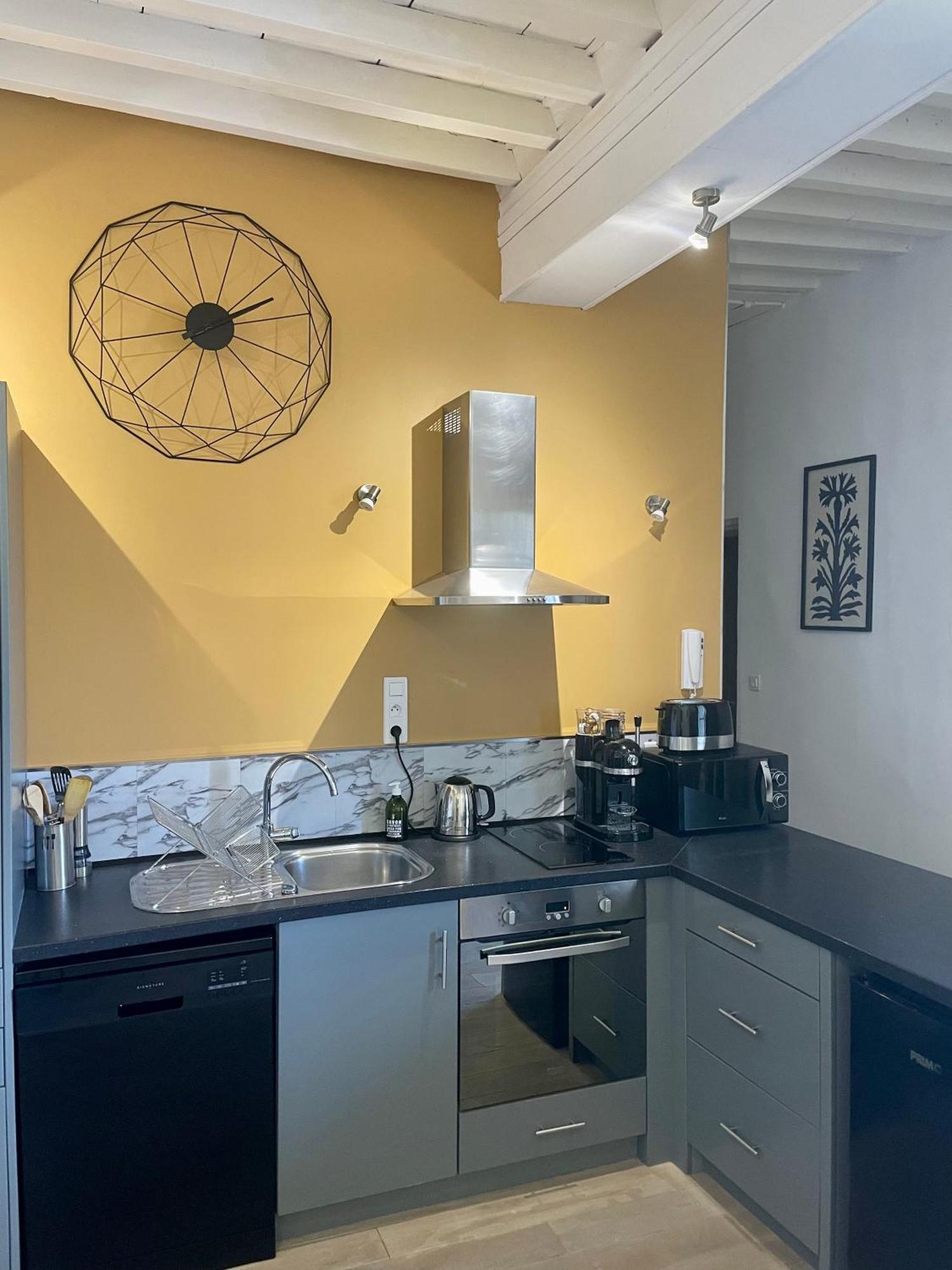 Appartement Renove De Caractere/ Parking Prive Saint-Rémy-de-Provence Esterno foto